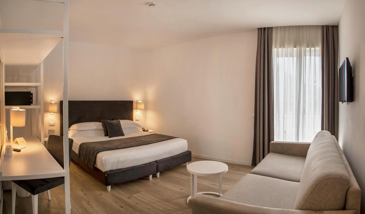 Hotel Isabella סורנטו מראה חיצוני תמונה